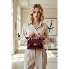 Benerly Kadın Gömlek Yaka Uzun Kollu Önden Düğme Kapamalı Kapaklı Cepli Düz Desen Standart Fit Crop Kesim