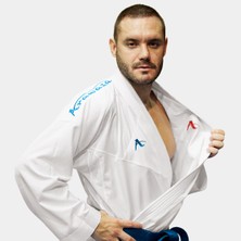 Feyza Design Çift Taraflı Karate Elbisesi, Konfor ve Esneklik ile Antrenmanlara Uyum Sağlar
