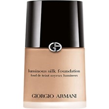 Giorgio Armani Luminous Silk Fondöten 5.25