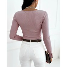 Bet's  Kadın Uzun Kollu Yakadan Açık ve Düğme Detaylı Kaşkorse Bluz