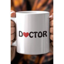 YasBey Design Doktor Temalı Kalpli Tasarım 330ML Baskılı Beyaz Seramik Kupa Bardak