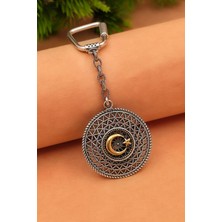 Silvera Telkari 925 Ayar Gümüş Oksitli Türk Bayrağı Ay Yıldız Elişi Telkari Anahtarlık ST394