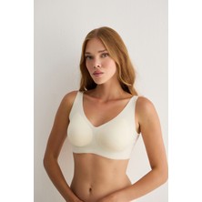 Zerogram Balensiz Çıkarılabilir Nefes Alabilen Pedli Dikişsiz Lazer Sütyen 2212