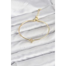 Callerrons Accessories Gold Renk Pirinç Köşeli Yonca Model Kadın Bileklik - EBJ260123W39142