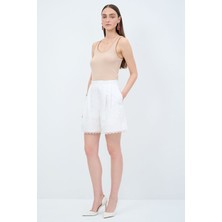 Adl Güpürlü Şort Beyaz 17044812000