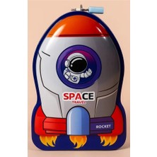 Artlantis Metal Kumbara Roket Anahtarlı 1 Adet Kilitli Astronot Roket Uzay Mekiği Figürlü Kilitli Metal Kumbara 13X19CM