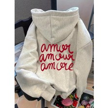 LAYORA Minimal Tasarım Hoodie – Günlük Kullanıma Uygun