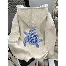LAYORA Yazı Baskılı Hoodie – Rahat ve Trend Model