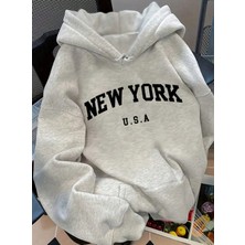 LAYORA Yazı Baskılı Hoodie – Rahat ve Trend Model