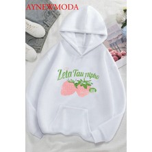 LAYORA Çilek Ön Baskılı Beyaz Oversize Kapşonlu Sweatshirt