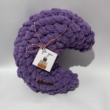 Ayona El Örgüsü Mor Puffy Ay Yastık - Ultra Yumuşak Hediyelik Dekoratif Yastık 34X25 cm