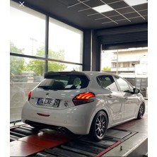 Peugeot 208 Beyaz Boyalı Fiber Spoiler Kanat