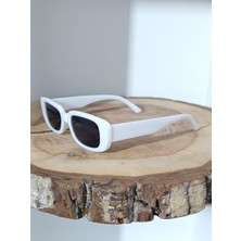 Ayel Aksesuar Beyaz Retro Güneş Gözlüğü Kadın Model