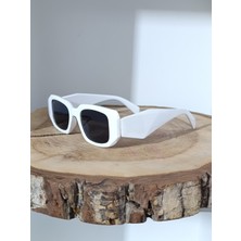 Ayel Aksesuar Dikdörtgen Güneş Gözlüğü Beyaz Çerçeve Siyah Cam Unisex