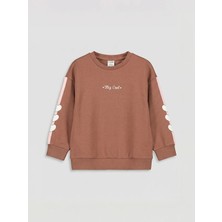 LC Waikiki Lcw Kids Kahverengi Kalp ve Yazı Baskılı Kız Çocuk Soft Touch Sweatshirt