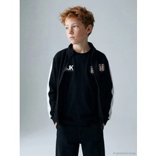 LC Waikiki Lcw Kids Siyah Dik Yaka Beşiktaş Baskılı Erkek Çocuk Fermuarlı Sweatshirt