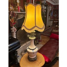 TT 66 cm Boyunda Porselen ve Pirinçten Fransız Gaz Lambası Şeklinde Abajur