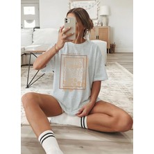 Caddekombin Kadın World Baskılı Bisiklet Yaka Gri T-Shirt