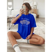 Caddekombin Kadın Kalp Estetik Detaylı Bisiklet Yaka Saks Mavi T-Shirt