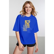 Caddekombin Kadın Batik Desenli Çiçek Baskılı Bisiklet Yaka Saks Mavi T-Shirt