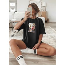 Caddekombin Kadın Mademle Baskılı Özel Tasarım Siyah T-Shirt