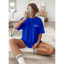 Caddekombin Kadın Look Yazı Baskılı Bisiklet Yaka Saks Mavi T-Shirt