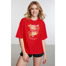 Caddekombin Kadın Gold Leopar Illüstrasyonlu Kırmızı T-Shirt