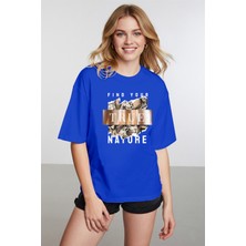 Caddekombin Kadın Motto Yazılı Modern Doğa Temalı Saks Mavi T-Shirt
