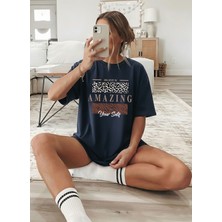 Caddekombin Kadın Leopar Amazing Baskılı Bisiklet Yaka Lacivert T-Shirt