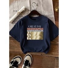 Caddekombin Kadın Gold Payet Işlemeli Bisiklet Yaka Lacivert T-Shirt