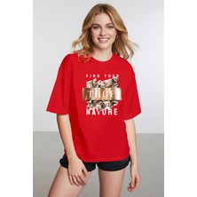 Caddekombin Kadın Motto Yazılı Modern Doğa Temalı Kırmızı T-Shirt