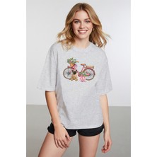 Caddekombin Kadın Pug Grafik Baskılı Yuvarlak Yaka  Gri T-Shirt