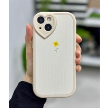 Braventa Collection Iphone 13 ve 14 ile Uyumlu Kamera Kalp Detaylı Kaplama Çiçek Tasarımlı Kılıf