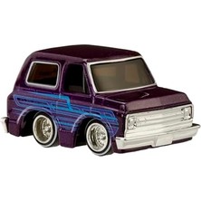 Mga Entertaintment Cartuned S3 1969 Chevy K5 - Mor Lowrider Araba