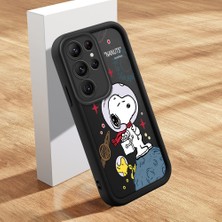 Ucuc Samsung Galaxy S22 Ultra Uyumlu Siyah Silikon Kılıf Snoopy Desenli Darbeye Dayanıklı Lens Koruma