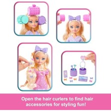 Besties Barbıe Ile Hazırlan Şekillendirilmiş Saçlı 'malibu' Bebek, Sürpriz Saç Aksesuarları ve 15'ten Fazla Görünüm, JGG38