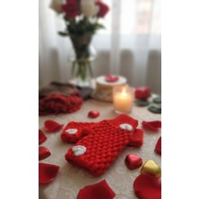 Yarımada Kadın Kooperatifi Sevgililer Günü’ne Özel El Emeği Kırmızı Kalp Detaylı Parmaksız Eldiven