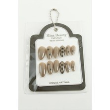 Desenli Mina Beauty Kedi Gözü Takma Tırnak