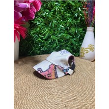 Feyza Design Desenli Kot Kumaş Şapka, Kedili ve Köpekli Tasarım, Şık ve Rahat Aksesuar