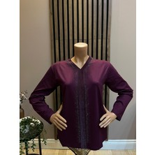 Akmavi Kadın Orta Yaş ve Üzeri Triko Şeritli Taşlı Anne Penye Bluz