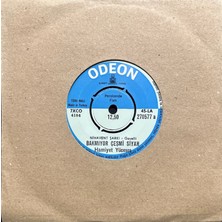 Plak İstasyonu (2 Şarkılık 45LIK Plak ) Hamiyet Yüceses Bakmıyor Çeşmi Siyah 45LIK Plak