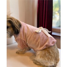 Feyza Design Yumuşak Kadife Köpek Kazağı, Pembe Fiyonk Detaylı, Rahat ve Şık