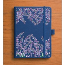 Adasena Tarihsiz 224 Sayfa Termo Defter Baskılı Desenli 13X21 cm Lacivert - Lavanta Bahçesi