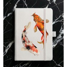 Adasena Tarihsiz 224 Sayfa Termo Defter Baskılı Desenli 13X21 cm Beyaz - Koi Balığı