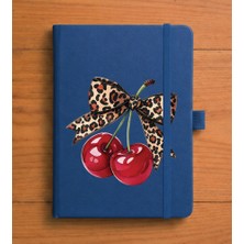 Adasena Tarihsiz 224 Sayfa Termo Defter Baskılı Desenli 13X21 cm Lacivert - Leoparlı Kiraz