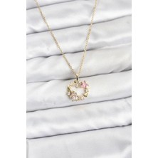 Clariss 316L Çelik Zincir Gold Renk Pembe Taş Detaylı Çelenk Model Kadın Kolye