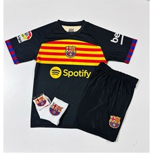 F.c B.a.r.c.e.l.o.n.a 2024/25 Yeni Sezon Lionel Messi Konsept Çocuk Forması 4'lü Set (Armalı)