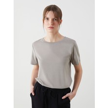 Lc Waikiki Yeni Sezon Bisiklet Yaka Kadın Tişört