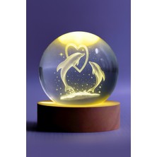 PremiumPort Ahşap Tabanlı Aşk ve Yunus Temalı Kristal Küre LED Işıklı Dekor