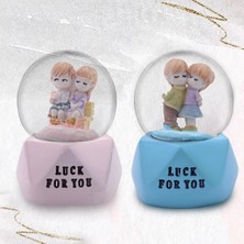 PremiumPort Mini Işıklı Kar Küresiyle Büyülü Kış Atmosferi Yaratın